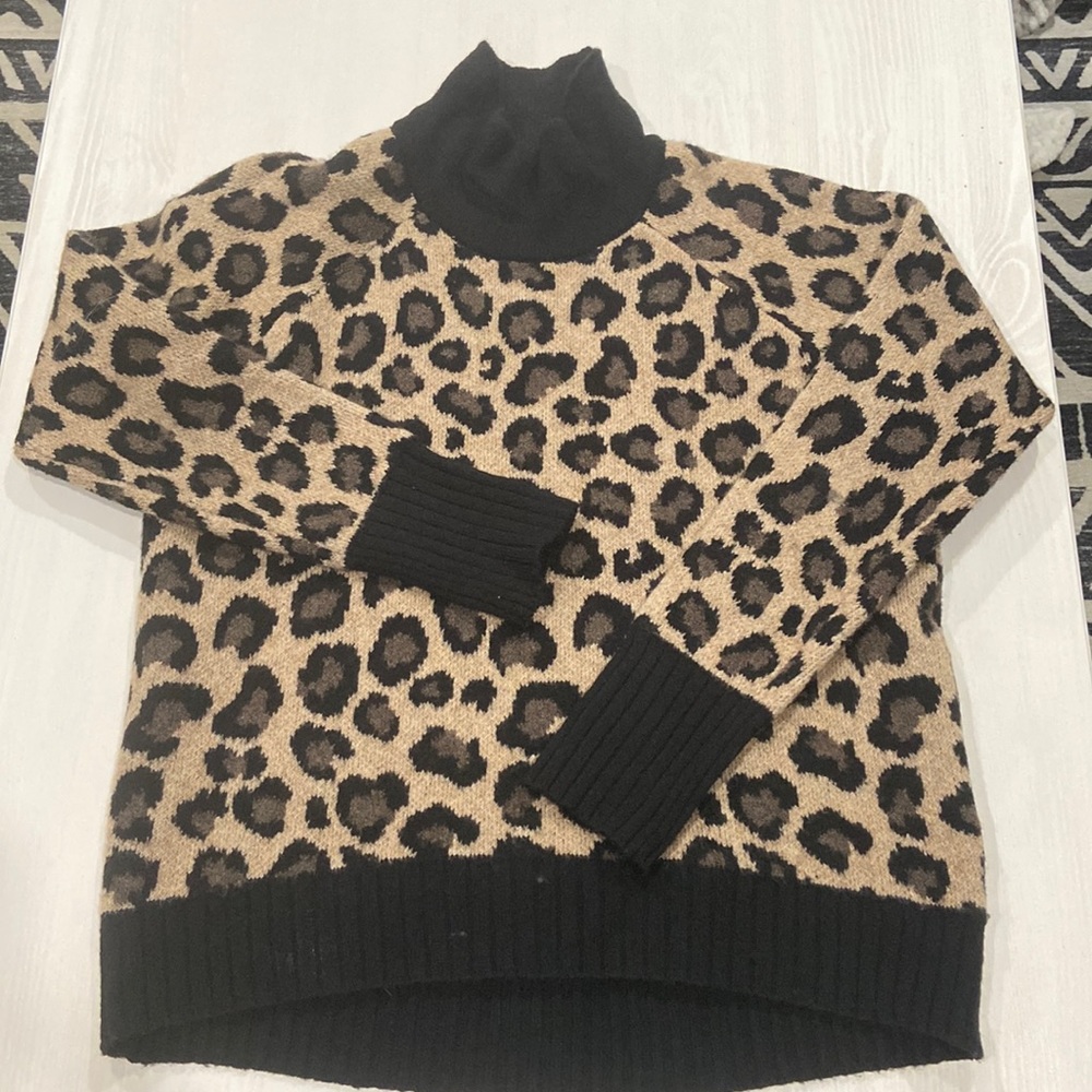 Cynthia Rowley, Size Large Sweater